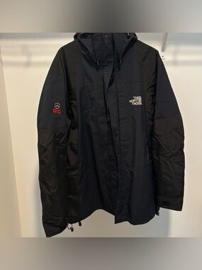 The North Face Men’s Black Hooded Raincoat